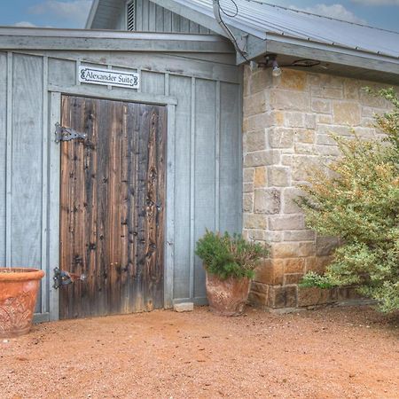 Romantic Oasis With Hot Tub Near Fred And Wineries! Fredericksburg Exterior foto